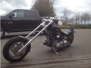 Harley-Davidson chopper  - Motorno kolo