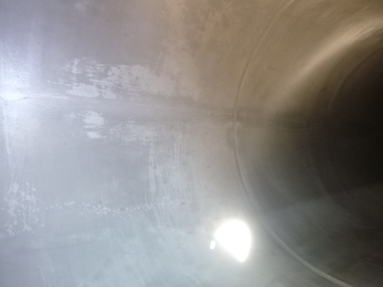 Polprikolica cisterna za transport moke Feldbinder Powder tank alu 63 m3 / 1 comp (tipping): slika 17