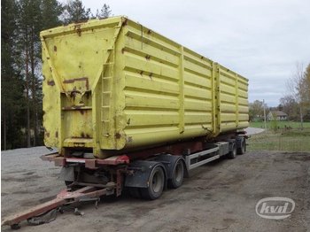 Närko D4YF51H11 Lastbilssläp med containers  - Polprikolica zabojnik