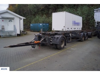 Kontejnerska prikolica/ Prikolica z zamenljivim tovoriščem System trailer containerslep: slika 1