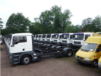 Kontejnerski tovornjak/ Tovornjak z zamenljivim tovoriščem MAN TGA 18.350 4x2 LL ATL KLIMA Fahrschule 5-Sitzer: slika 1