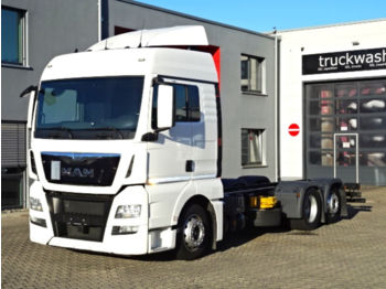 Kontejnerski tovornjak/ Tovornjak z zamenljivim tovoriščem MAN TGX 26.400/Standklima/ Euro 6 / Liftachse: slika 1