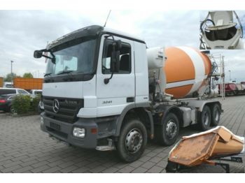 Kontejnerski tovornjak/ Tovornjak z zamenljivim tovoriščem Mercedes-Benz Actros 3241 B 8x4  Wechselfahrgestell Mulde+Misc: slika 1