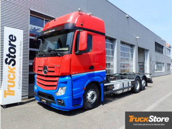Kontejnerski tovornjak/ Tovornjak z zamenljivim tovoriščem Mercedes-Benz Actros ACTROS 2542 L: slika 1