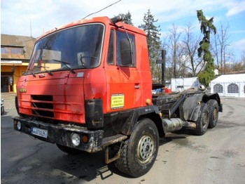 Kotalni prekucni tovornjak Tatra 815 6x6.1: slika 1