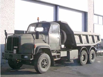 SAURER D330 - Tovornjak prekucnik