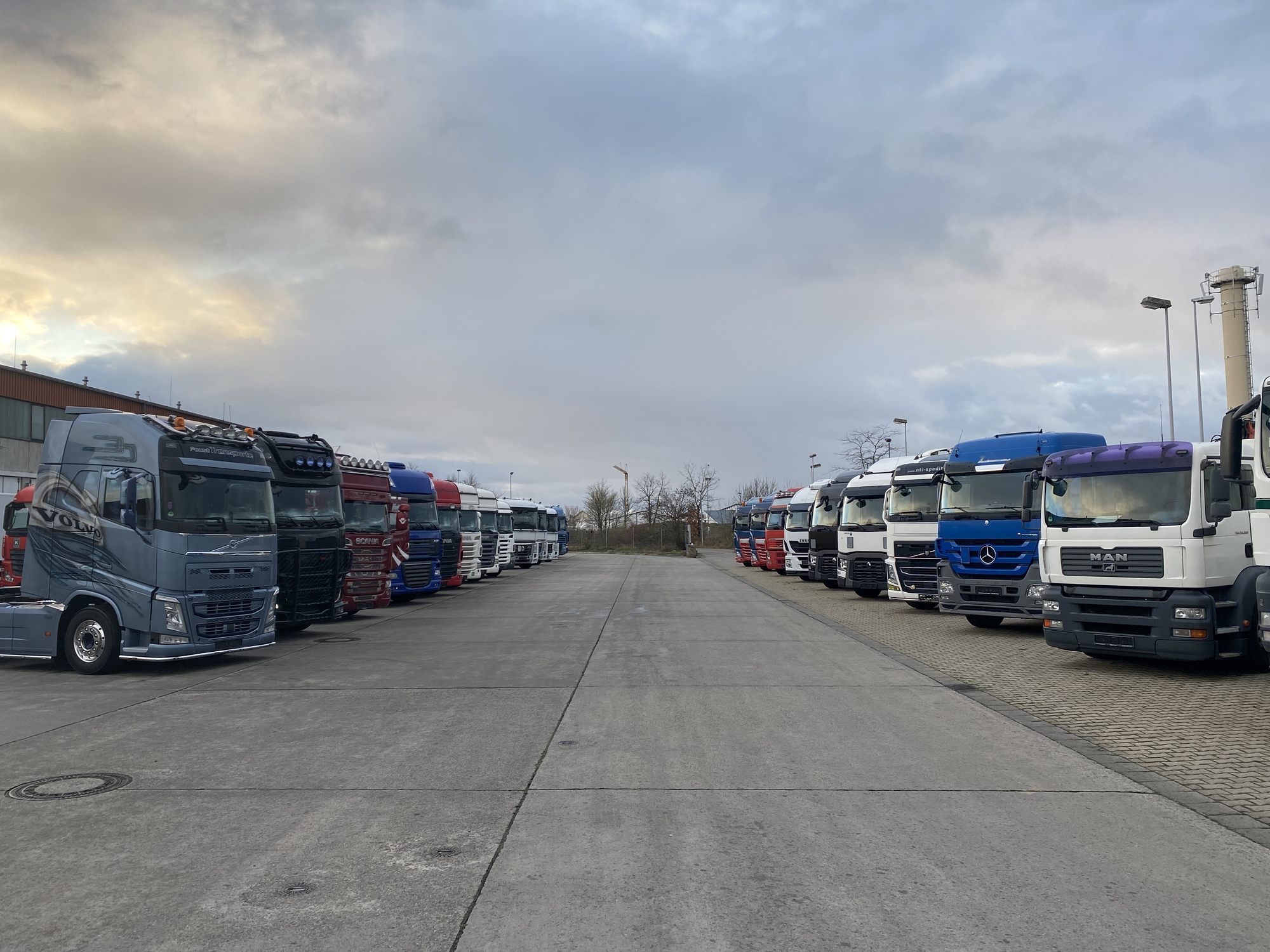 NBC-Trucks GmbH undefined: slika 1